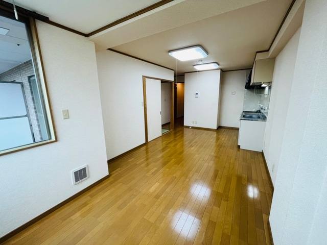 パレス・2000 室内写真1