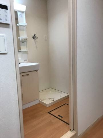 ワイズ パラシオン 室内写真6