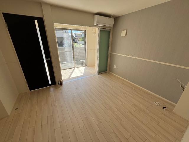 サンライズＥ 室内写真1