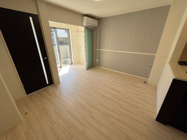 サンライズＥ 室内写真1
