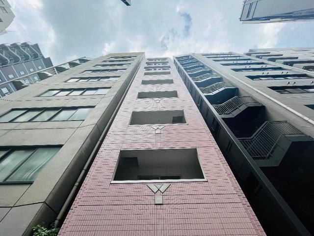 サンパレス 建物画像