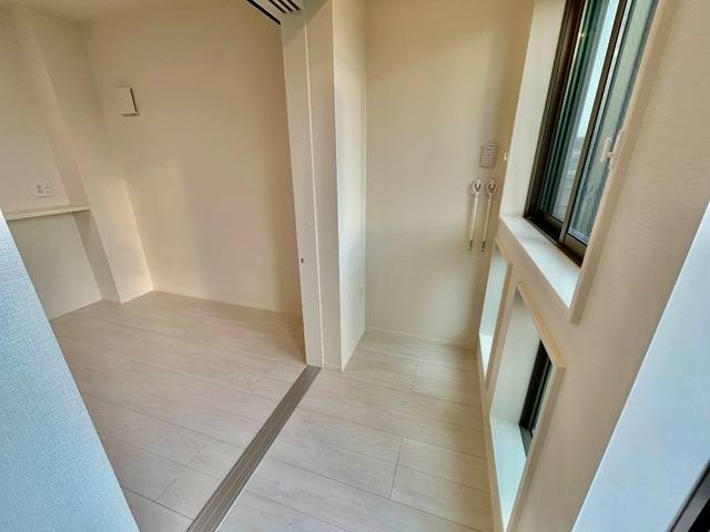 ラークスパー 室内写真7
