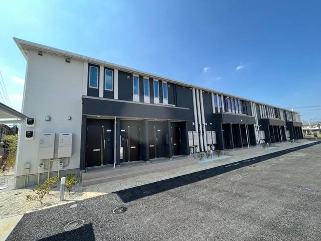 アジュール 建物画像
