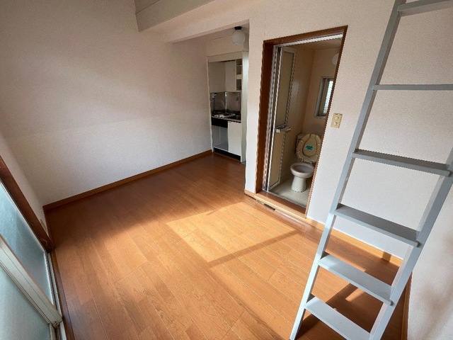 アパルトヴィヴァン 室内写真1