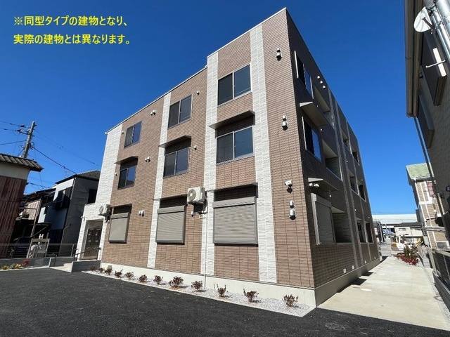 レヴメゾン神山六番館 建物画像