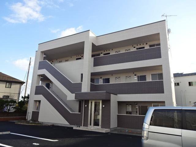 サン・ドゥーズ湘南 建物画像