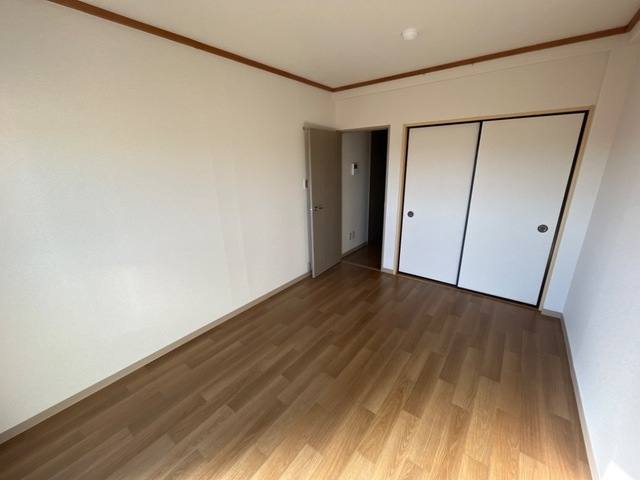 ヴァンベール文ヶ岡Ⅱ 室内写真1