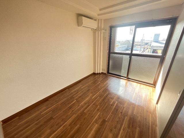 ブラウンシティー７１５ 室内写真1