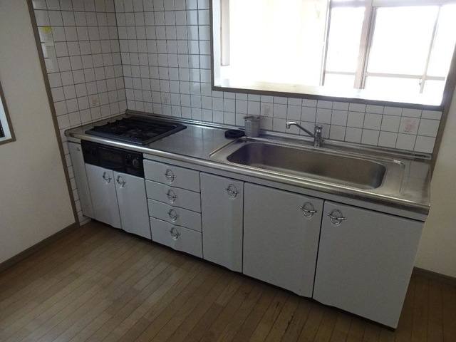 トゥアマンション 室内写真5