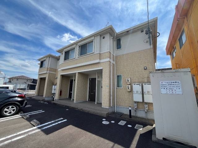 WING 010 建物画像