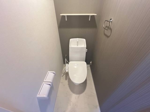 クリスタルコート北鶉 室内写真13