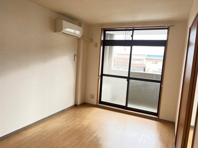 メルヴェール壱番館 室内写真5