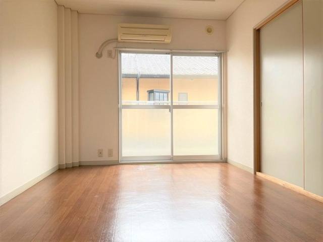 アーバンコーポ 室内写真1