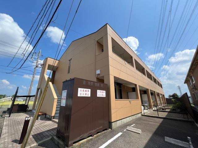 スプリング デザイアー 建物画像