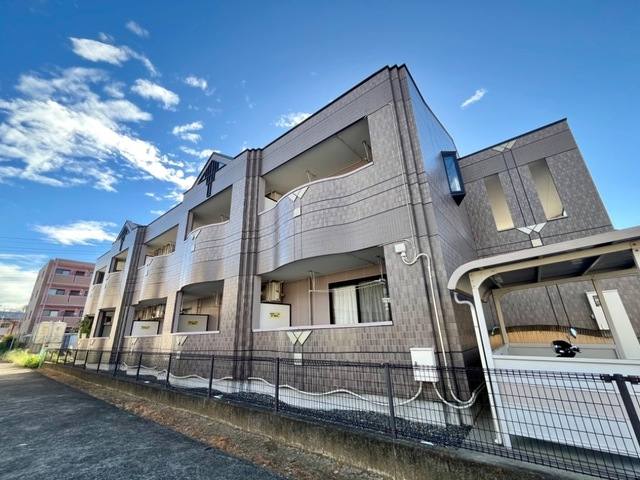 ウィズ ワン ヒルズ 建物画像