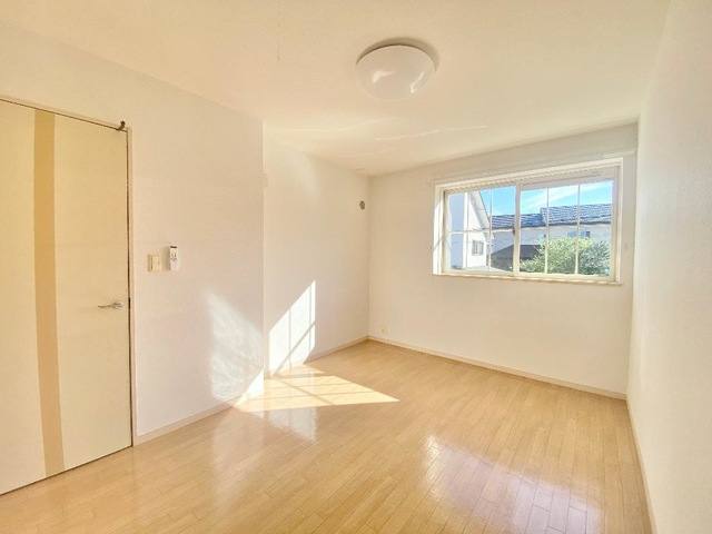 ＬＥ ＭＩＲＡＧＥ 室内写真4