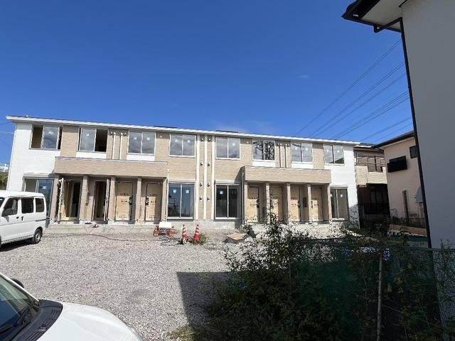 ニュークレスト七本松 建物画像
