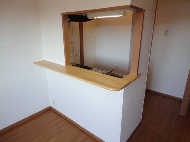 チェリーハイム 室内写真6