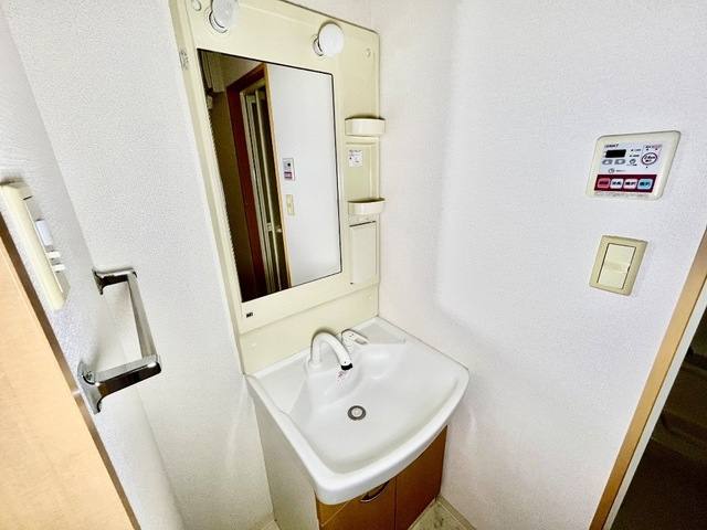 シャインプレイス 室内写真8