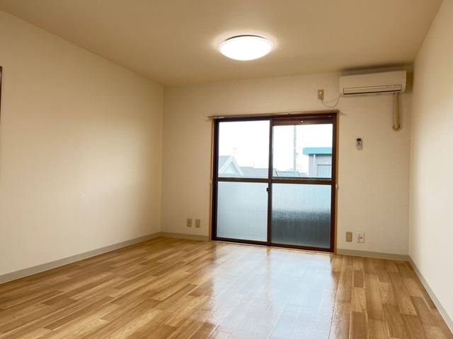 聖マンションⅡ 室内写真1