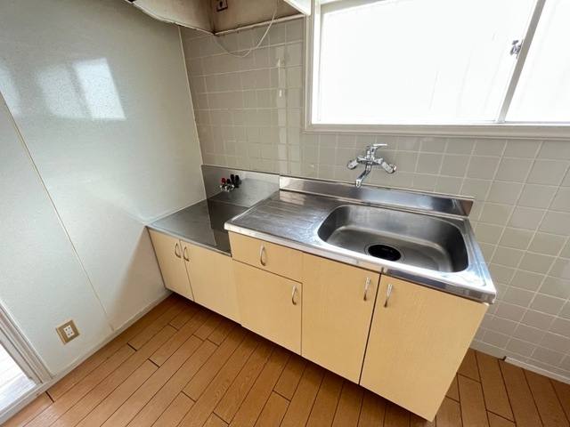 名古屋市昭和区丸屋町４丁目の賃貸住宅／1DK 室内写真1
