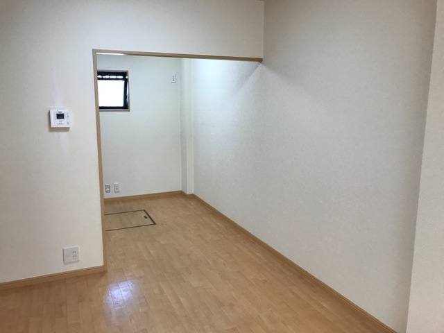 グリーンハイム新守山 室内写真1