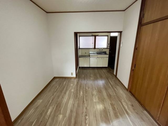 ハイツ森 西棟 室内写真1