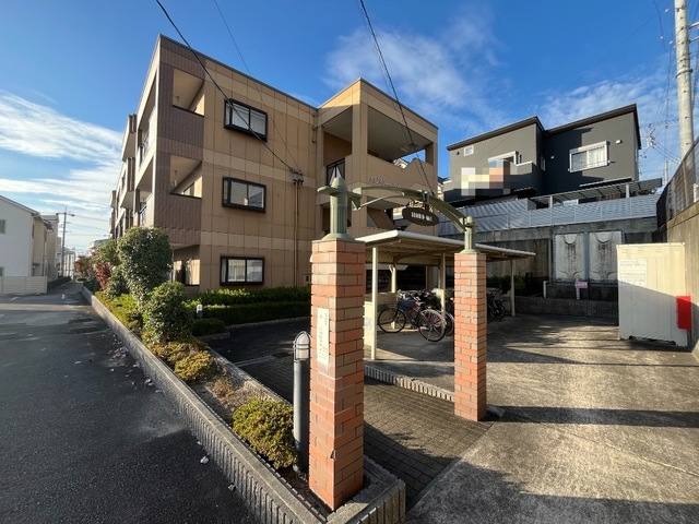 グランディール羽根 室内写真2