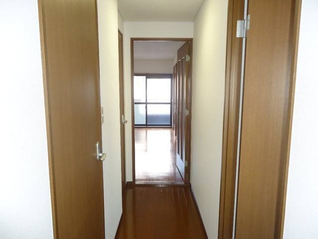サンタプレイス岡崎 室内写真1