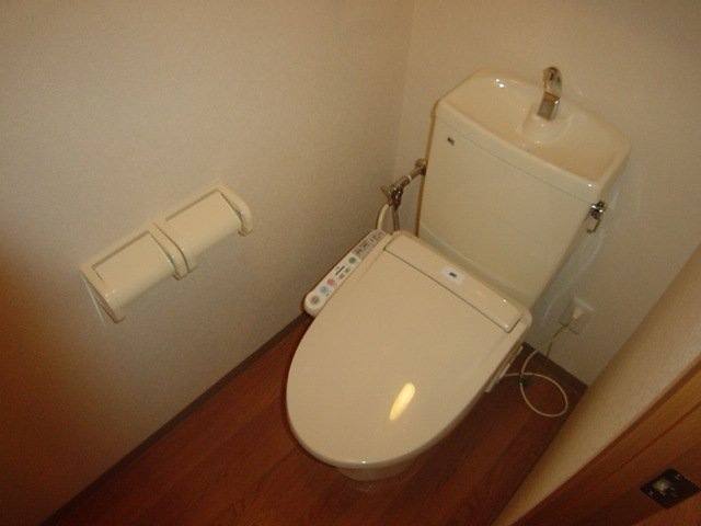 フォレスト カワハラ 室内写真5