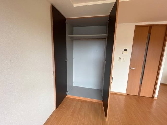 シャンビラージュ 室内写真6