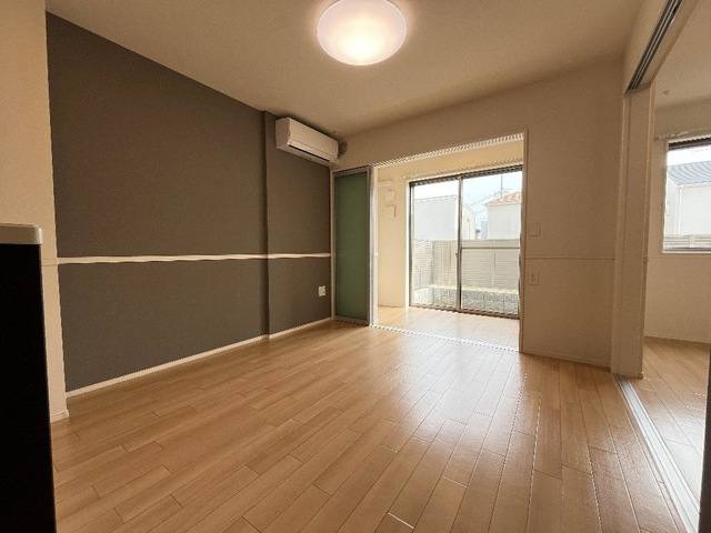 小信中島新築アパート 室内写真1