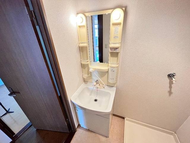 ラフレ西山 室内写真6