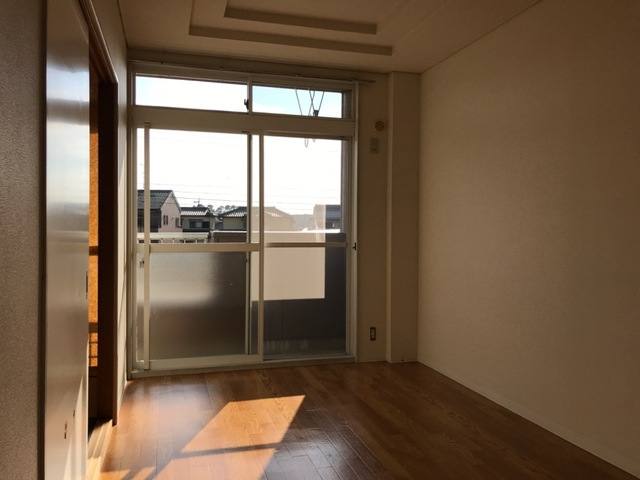 プランタン坪内B棟 室内写真1