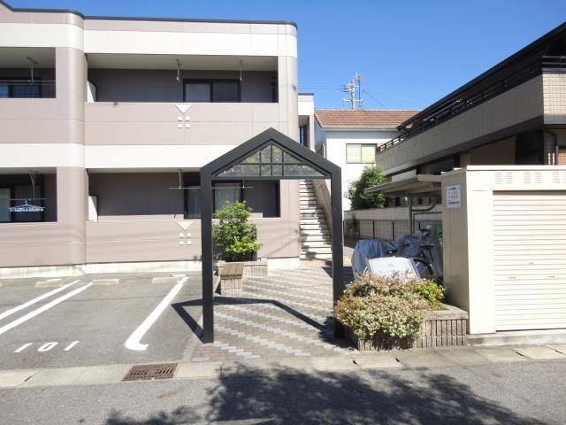 セントラルパレス植出 室内写真3