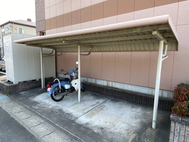 サンヒルズ小垣江 室内写真3