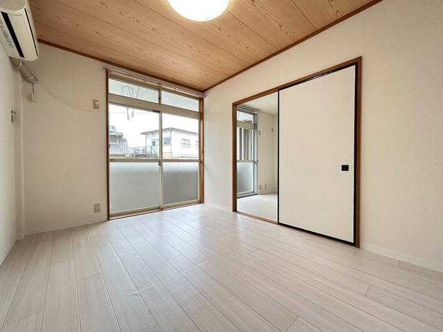 クリスタルヒルズⅠ 室内写真4