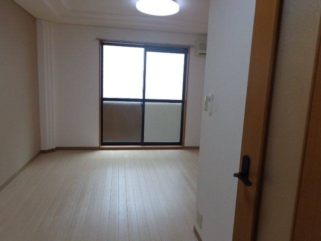 サンタベア 室内写真1