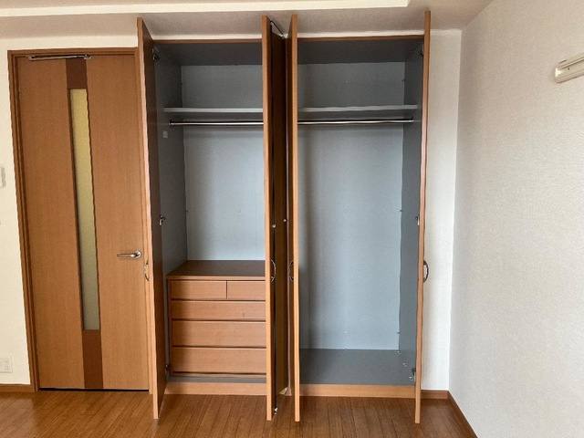 アヴェニュー下林 室内写真4