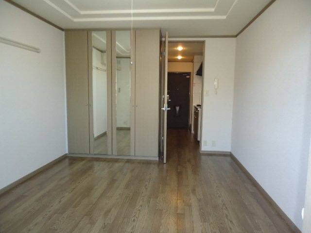パブリック二番館 室内写真1