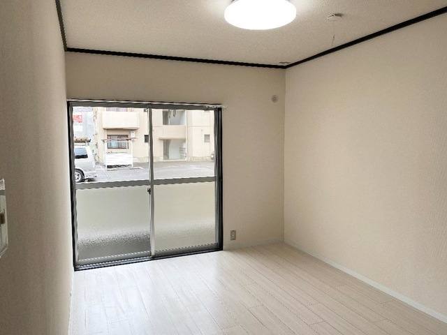 アイランドハイム 室内写真4