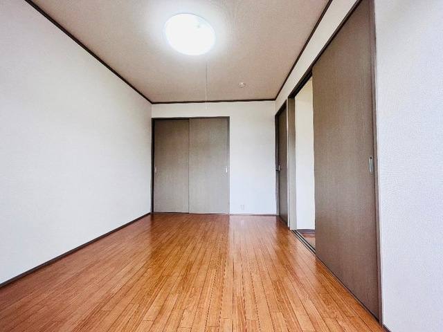 レジデンス六斗 室内写真4
