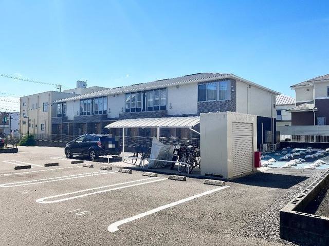 サンエイジュ 室内写真3