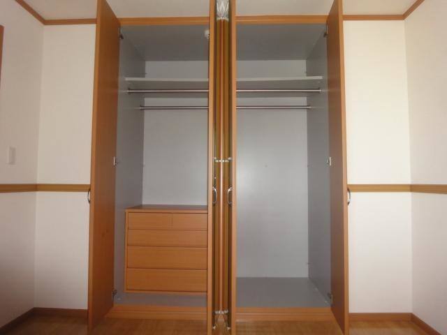 グランディール東海 室内写真5