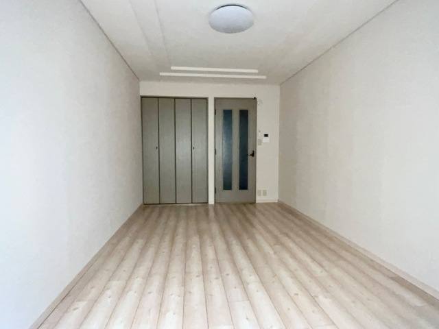 グリーンヒルズ図書館通り 室内写真4