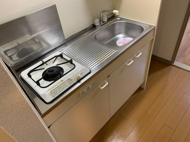グリーンヒルズ図書館通り 室内写真1