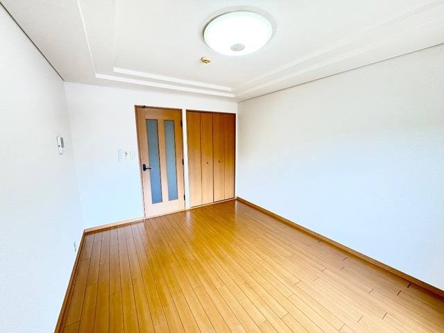 アーバンヒルズ 室内写真1