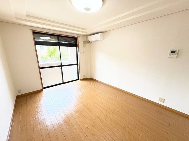アーバンヒルズ 室内写真4