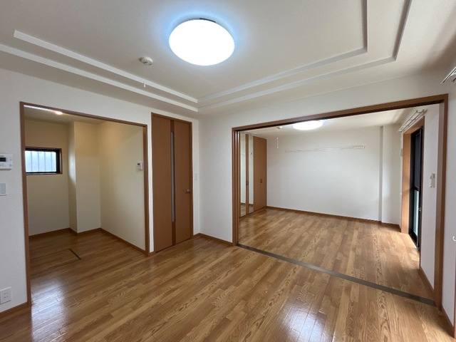 パークオブエデン 室内写真1