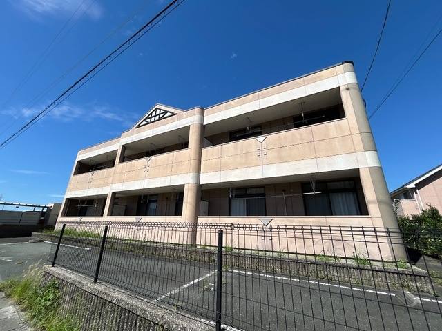 スノークイン片西 建物画像